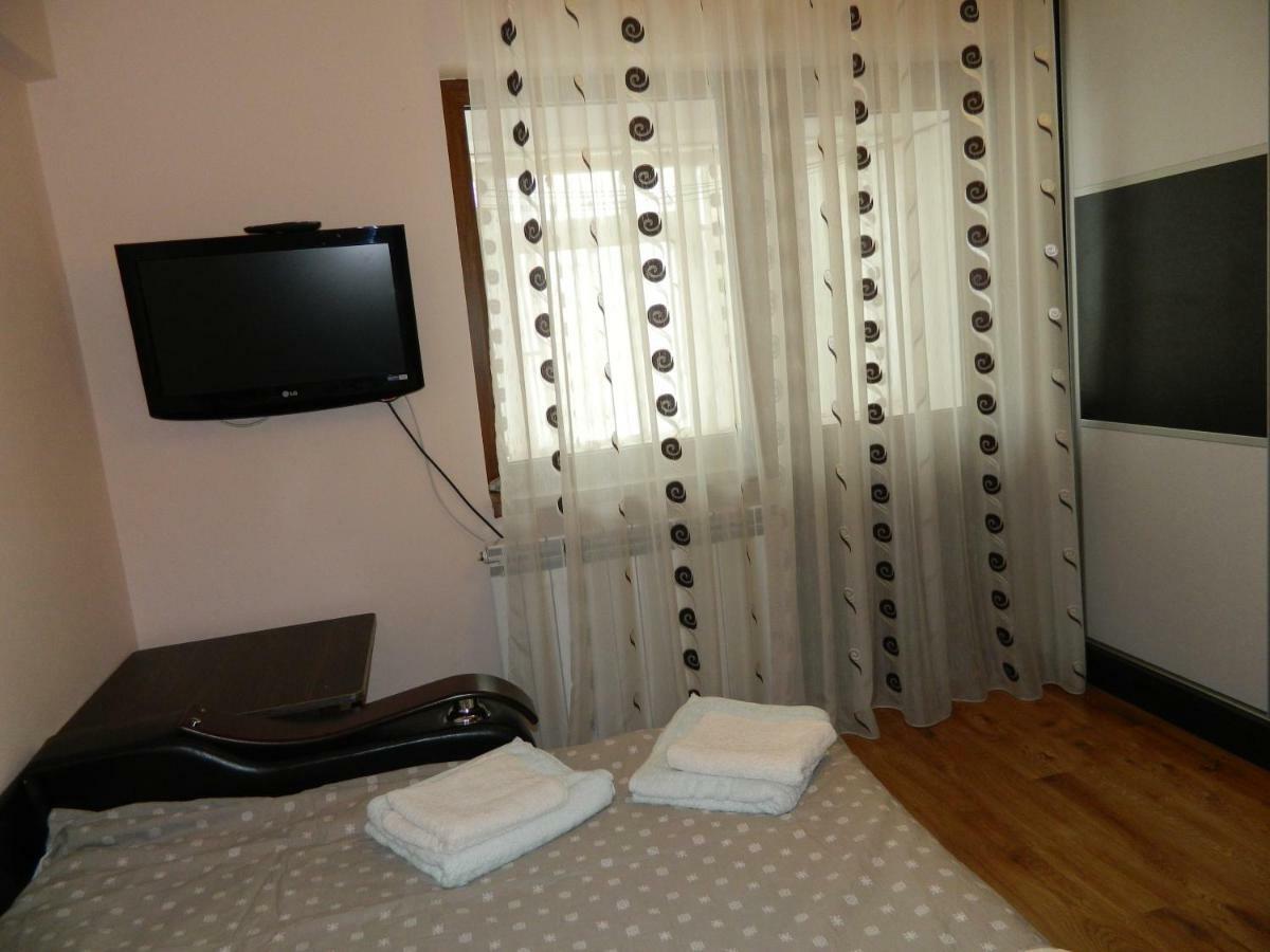 Apartament Antonia Apartman Aknavásár Kültér fotó