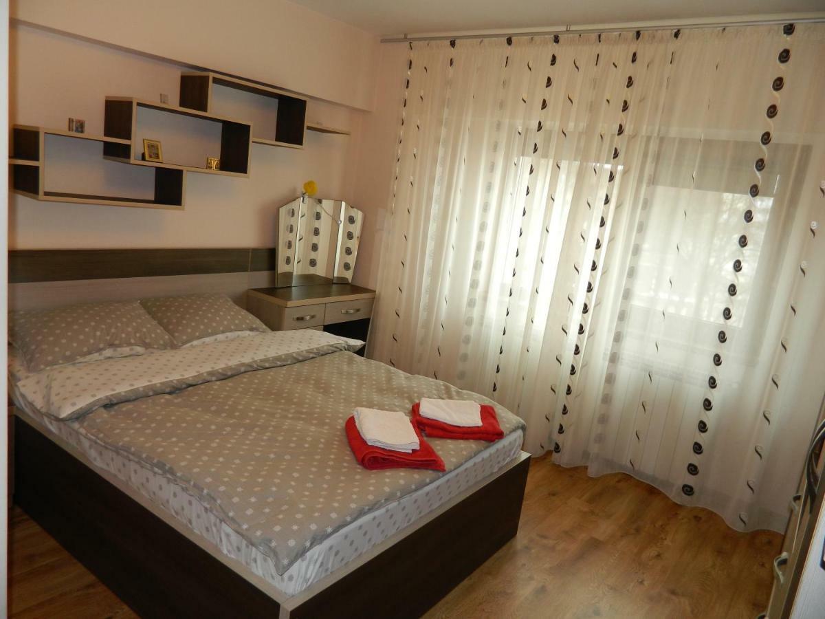 Apartament Antonia Apartman Aknavásár Kültér fotó